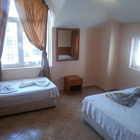 Aurelia Nova Apartament Rawda